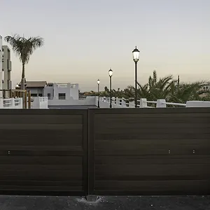 villa-el-molino-caleta-de-fuste.hotelsfuerteventura.org/
